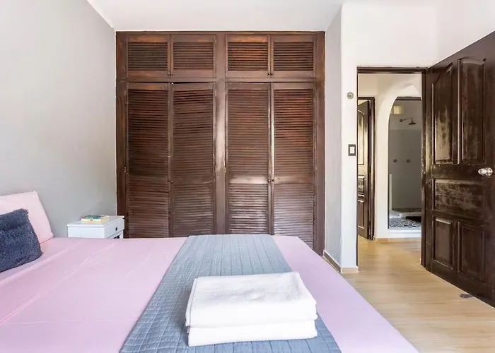 3 Bedroom In Quiet Residential Area Playa del Carmen
