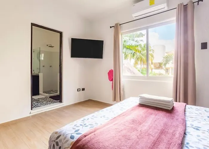 Apartamento 3 Bedroom In Quiet Residential Area
